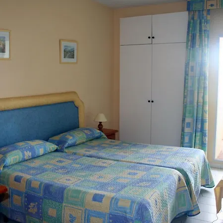 Vive Estudios Benal Apartamento *